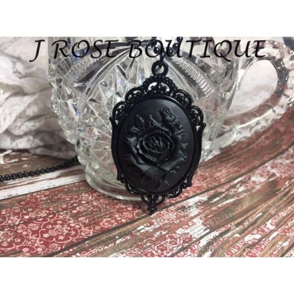 Anniversary gift birthday mom Black Morbid Rose Cameo Necklace Gothic Victorian - Picture 6 of 9